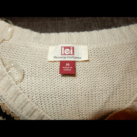 L.E.I. Leopard Print sweater M - Picture 4 of 4